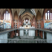 Berlin, Heilig-Kreuz-Kirche (Kirche zum Heiligen Kreuz), Blick vom Emporenumgang in Richtung Orgel