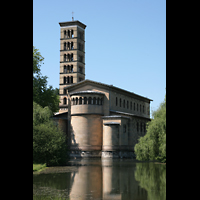 Potsdam, Friedenskirche am Park Sanssouci, Blick vom Friedensteich aus