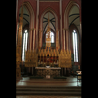 Bad Doberan, Mnster, Sakramentsturm und Hochaltar