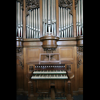 Mainz, St. Bernhard, Spieltisch mit Orgel