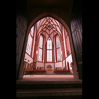 Oppenheim, St. Katharinen, Durchgang zum Westchor