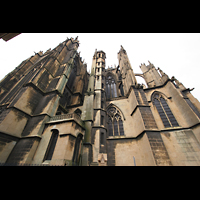 Metz, Cathédrale Saint-Étienne, Seitenansicht unt 'Mutte'-Turm