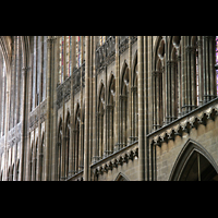 Metz, Cathédrale Saint-Étienne, Langhaus-Arkaden