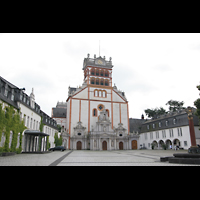 Trier, Basilika St. Matthias, Basilika auf dem Freihof