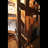 Ottobeuren, Abtei - Basilika St. Alexander und Theodor, Pedalpfeifen mit Holz-Bombarde