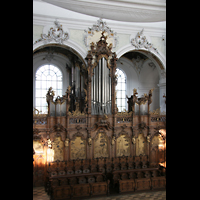 Ottobeuren, Abtei - Basilika, Blick von der Empore der Heilig-Geist-Orgel zur Dreifaltigkeitsorgel
