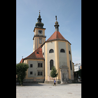 Linz, Stadtpfarrkirche, Ansicht vom Chor aus