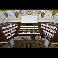 Spieltisch der Bruckner-Orgel