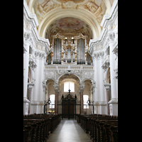 St. Florian, Stiftskirche, Innenraum / Hauptschiff in Richtung Orgel