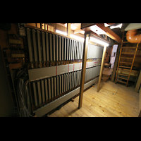 Elektronikschrank in der Hauptorgel Passau, Dom St. Stephan, Elektronikschrank in der Hauptorgel