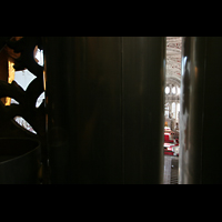 Blick durch die Prospektpfeifen des Prinzipal 16' in den Dom Passau, Dom St. Stephan, Blick durch die Prospektpfeifen des Prinzipal 16' in den Dom