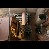 Pfeifen des Kleinpedals - rechts Pfeifen des Kontraprinzipal 32' Passau, Dom St. Stephan, Pfeifen des Kleinpedals - rechts Pfeifen des Kontraprinzipal 32'