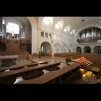 Rechte Chororgel, Hauptorgel und Spieltisch