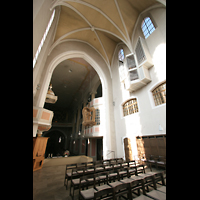 Coburg, St. Moriz, Chororgel mit Blick ins Hauptschiff