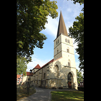 Dlmen, St. Viktor, Seitenansicht mit Turm