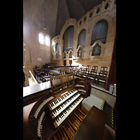 Stuttgart, Markuskirche, Spieltisch mit Orgel