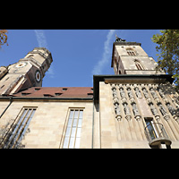 Stuttgart, Stiftskirche, Seitenansicht von der Kirchstraße aus mit beiden Türmen