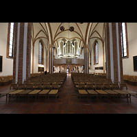 Berlin, St. Nikolai, Innenraum in Richtung Orgel