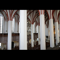 Leipzig, Thomaskirche, Blick von der Südempore zur Bach-Orgel