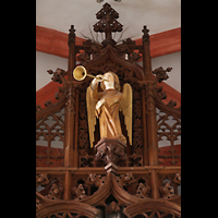 Leipzig, Thomaskirche, Trompeten-Engel als Figurenschmuck der Sauer-Orgel