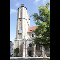 Braunschweig, Dom St. Blasii, Südturm mit Sonnenuhr