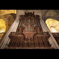 Sevilla, Catedral, Prospekt der Epistelorgel (äußere Seite zum Seitenschff hin)