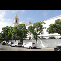 Faro, Igreja do Carmo, Auenansicht von Nordosten