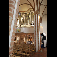 Berlin, St. Nikolai, Blick vom südlichen Seitenschiff zur Orgel