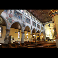 Konstanz, St. Stefan, Hauptschiff mit Wandmalereien an der Obergadenwand