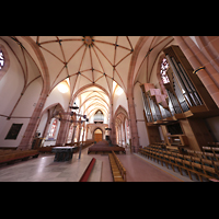 Bühl, Stadtpfarrkirche Münster St. Peter und Paul, Blick vom Chorraum auf beide Orgeln