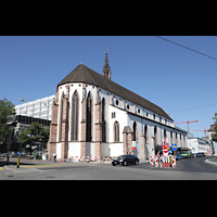 Basel, Predigerkirche, Außenansicht seitlich