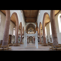 Basel, Predigerkirche, Innenraum in Richtung Chor