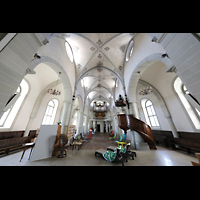 Vevey, Sainte-Claire, Innenraum in Richtung Orgel