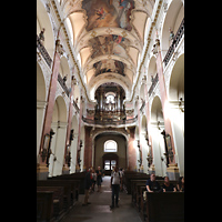 Praha (Prag), Bazilika sv. Jakuba (St. Jakob), Innenraum in Richtung Orgel