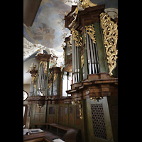 Praha (Prag), Strahov Klášter Bazilika Nanebevzetí Panny Marie (Klosterkirche), Hauptorgel in der Klosterkirche, Ansicht seitlich