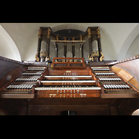 Dresden, Christuskirche, Orgel mit Spieltisch perspektivisch