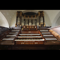 Dresden, Christuskirche, Orgel mit Spieltisch