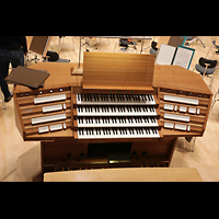 Dresden, Kulturpalast / Philharmonie (Konzertsaal), Spieltisch der Orgel