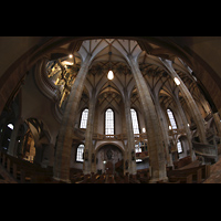 Freiberg, Dom St. Marien, Blick vom südlichen Seitenschiff in den Raum mit Orgelempore (links)
