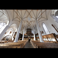 Bautzen, Dom St. Petri, Innenraum in Richtung Eule-Orgel