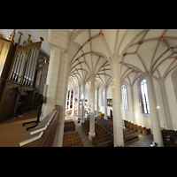Bautzen, Dom St. Petri, Blick von der Empore der Kohl-Orgel in den Dom in Richtung Eule-Orgel