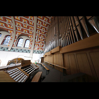 Dsseldorf, St. Antonius, Hauptorgel mit Spieltisch