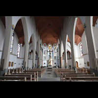 Korschenbroich, St. Andreas, Innenraum in Richtung Chor