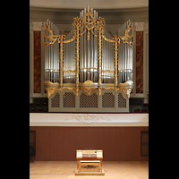 Basel, Stadtcasino, Konzertsaal, Orgel mit mobilem Spieltisch auf der Bühne