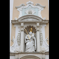 Arlesheim, Dom, Marienfigur über dem Hauptportal