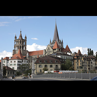 Lausanne, Cathédrale, Außenansicht von der Bessières-Brücke