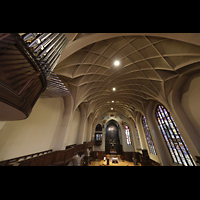 Berlin, St. Elisabeth, Blick vom Spieltisch in die Kirche