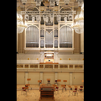 Berlin, Konzerthaus, Großer Saal, Orgel und Orchesterbühne