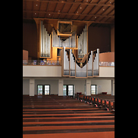 Berlin, Lindenkirche, Hauptorgel seitlich