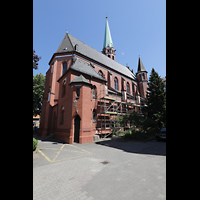 Berlin, Herz-Jesu-Kirche Tegel, Auenansicht schrg vom Chor